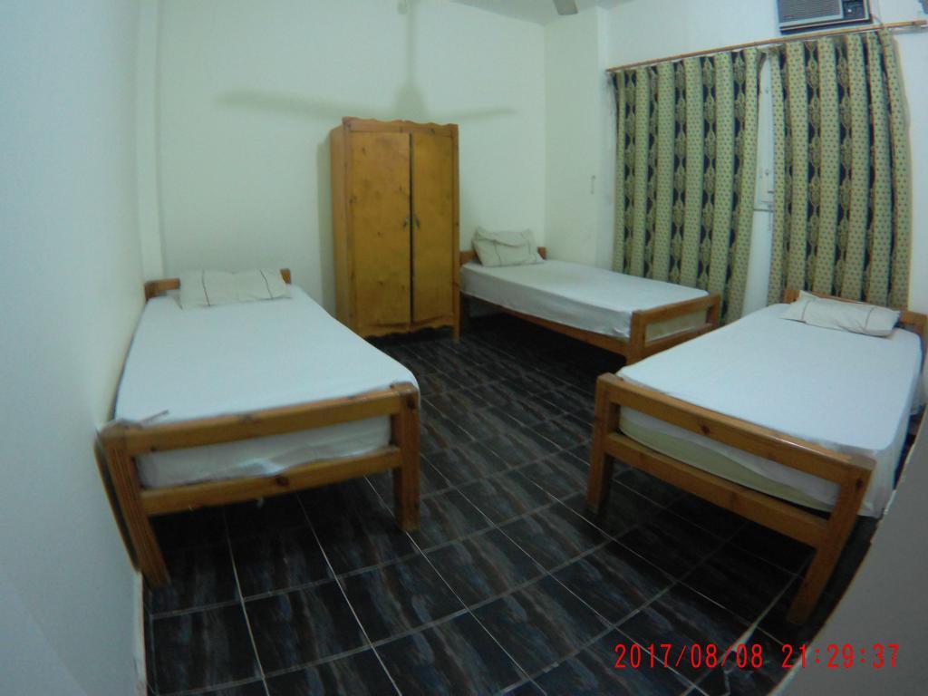 Sea Waves Hostel Hurghada Extérieur photo